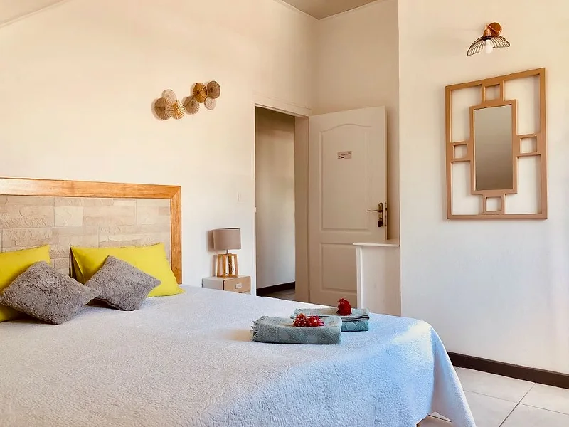 Une chambre Éco à l'étage, sous le toit